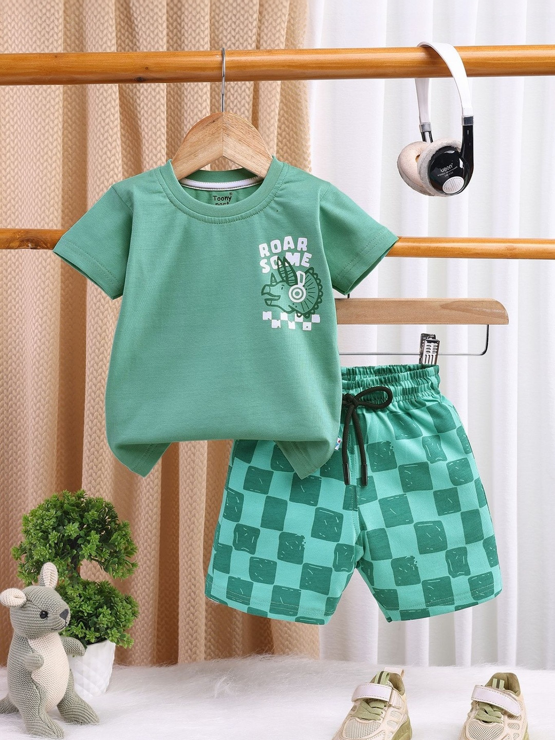 Toonyport Boys Printed T-shirt with Shorts