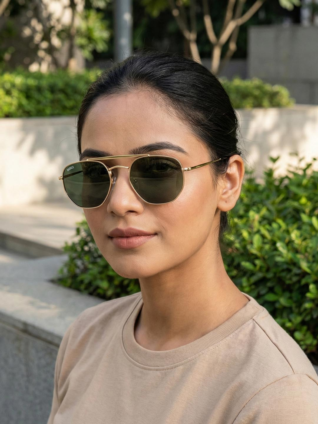 MAGNEQ Lens & Rectangle Sunglasses With Polarised & UV Protected Lens MG 3648/S C2 5021