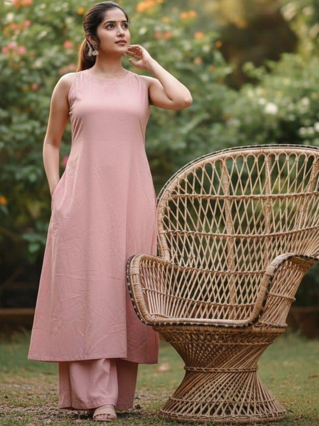 VASTRYN Sleeveless Pure Cotton Kurta With Palazzos
