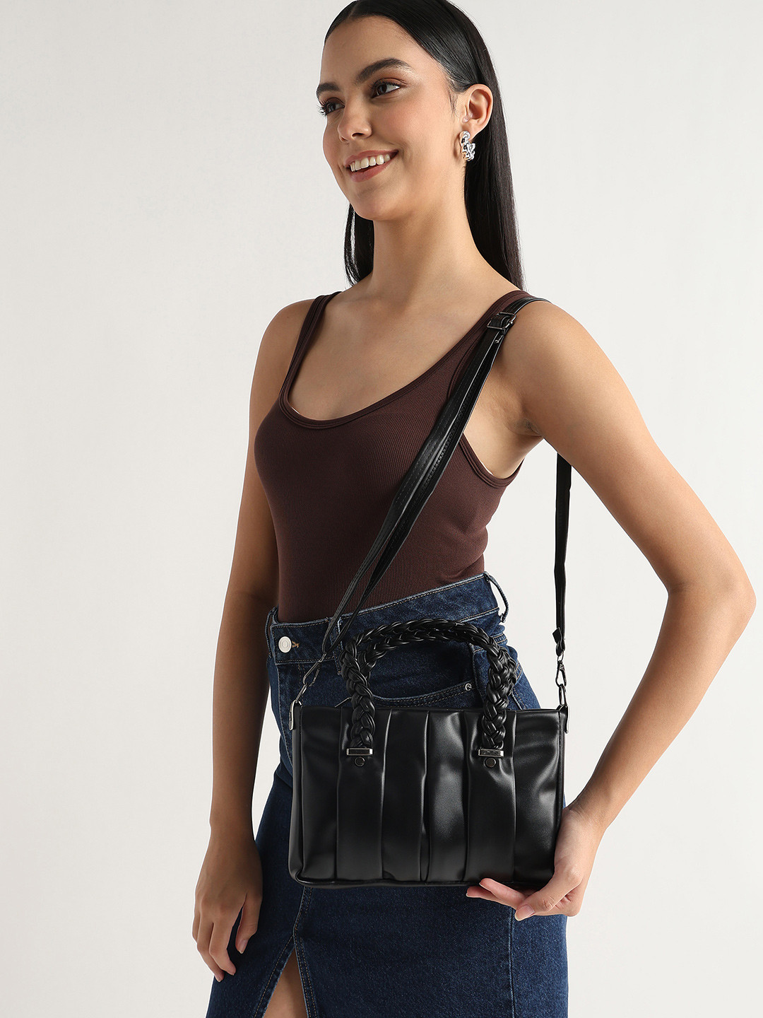 Abbana Women Solid Shopper Tasselled Shoulder Bag