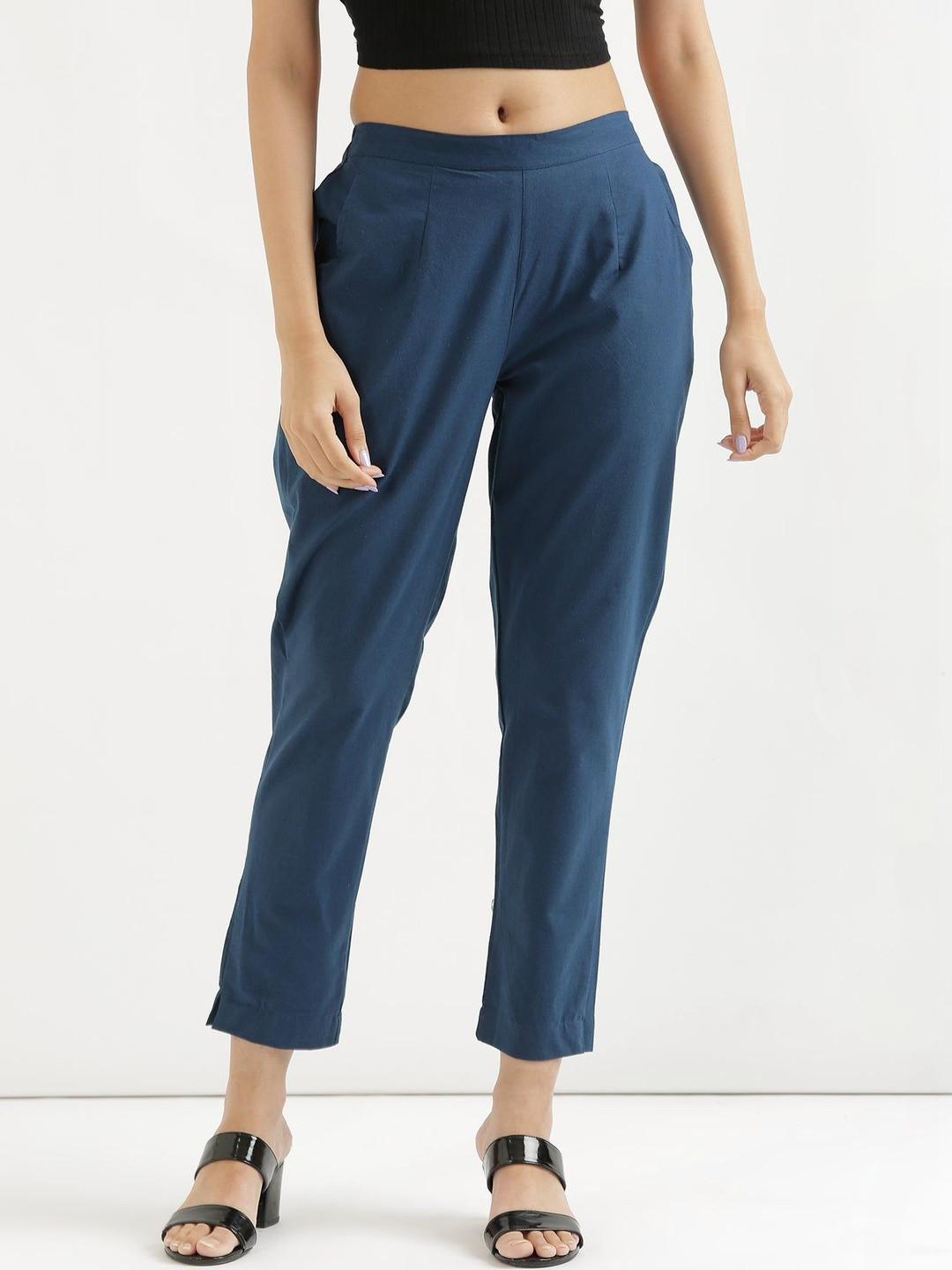 BELIZZI PARIDHAN Women Relaxed Easy Wash Cotton Trousers