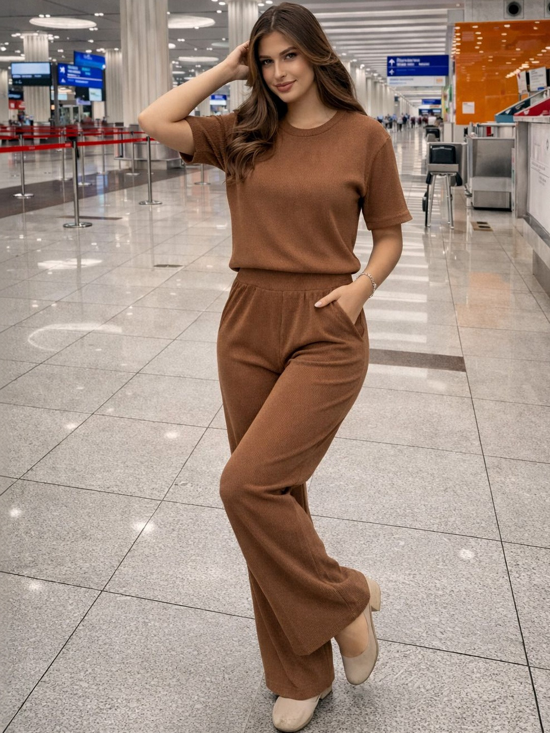 DressBerry Self Design Top with Trousers