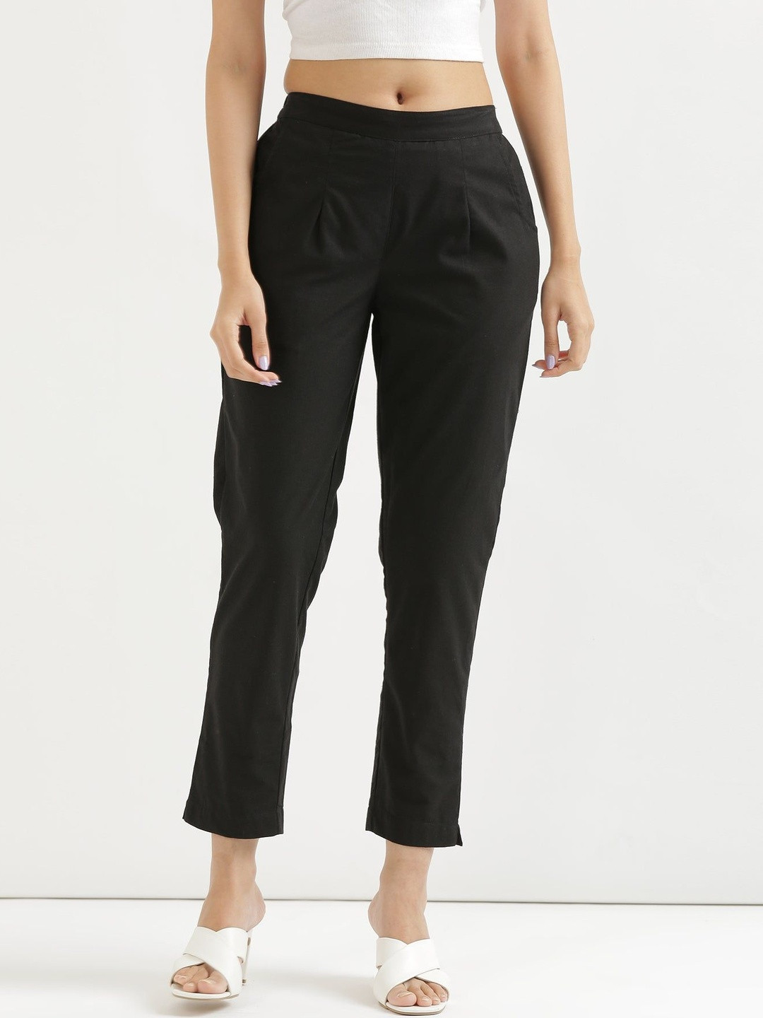 BELIZZI PARIDHAN Women Relaxed Easy Wash Trousers