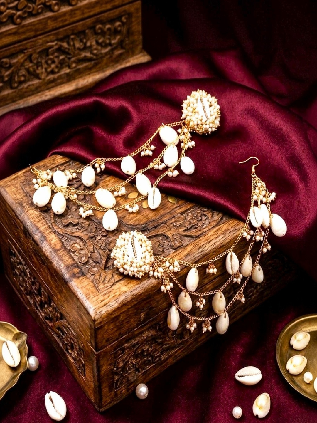 ADVIKA CREATIONS Jhumkas Earrings