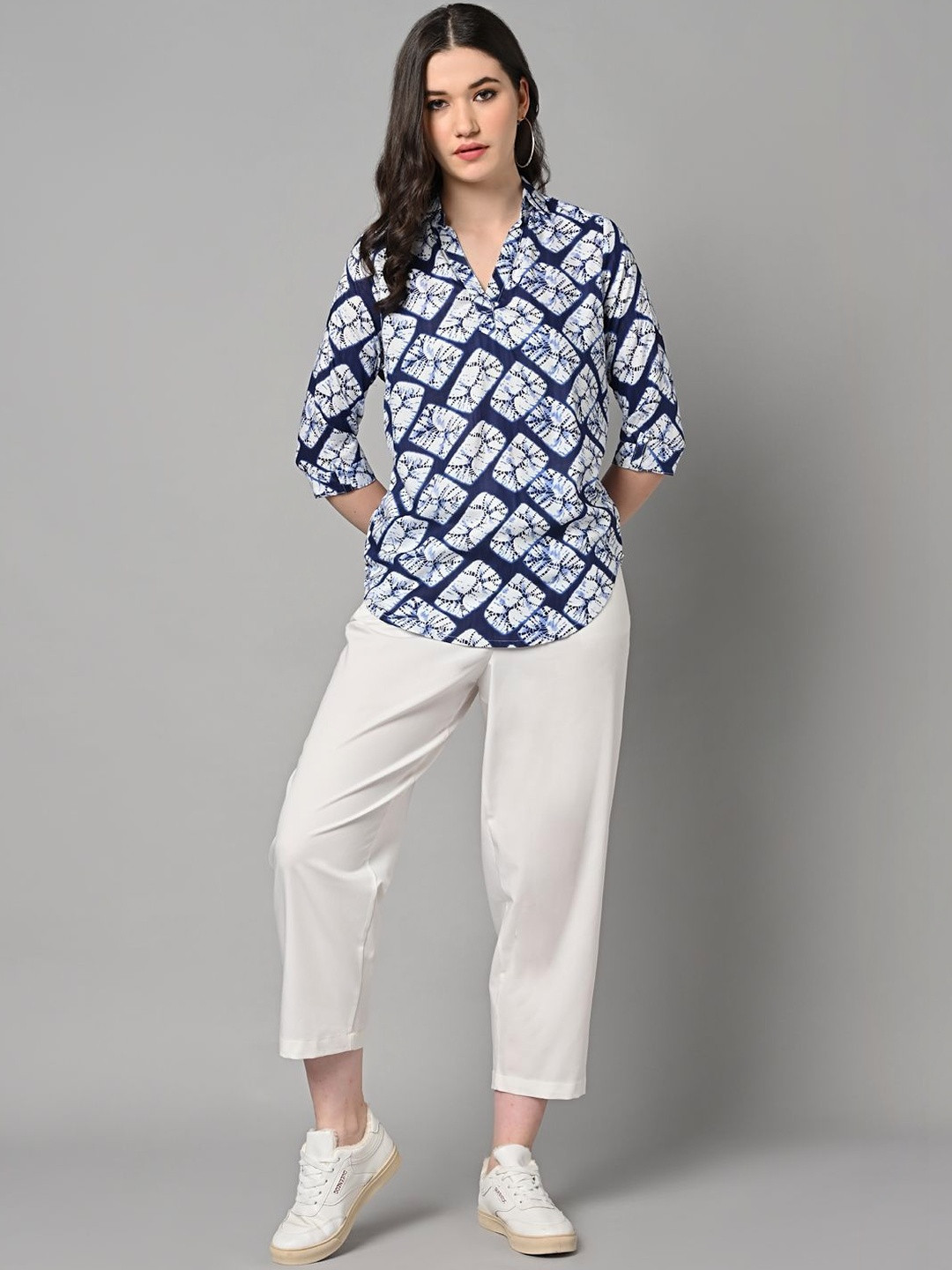 DEIFIC Geometric Print Shirt Style Top