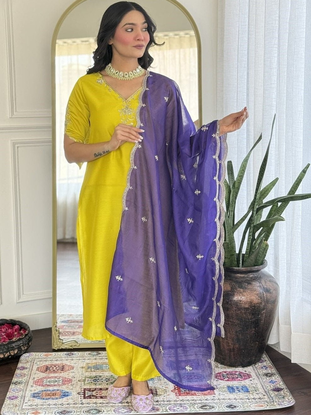 NEEL ETHNICS Women Chanderi Silk Kurti with Trousers & With Dupatta