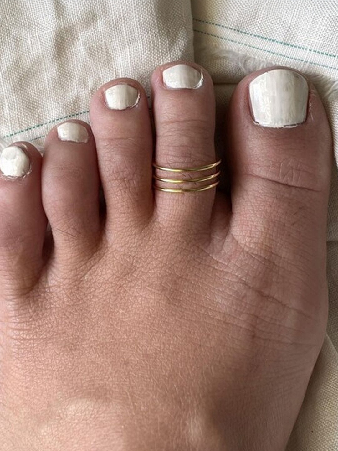 Sangria Handcrafted Toe Rings