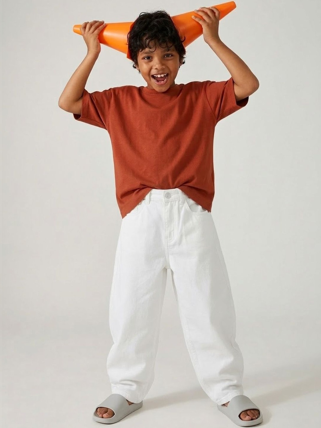 TALES & STORIES Boys Cotton White Mid-Rise Stretchable Baggy Fit Jeans