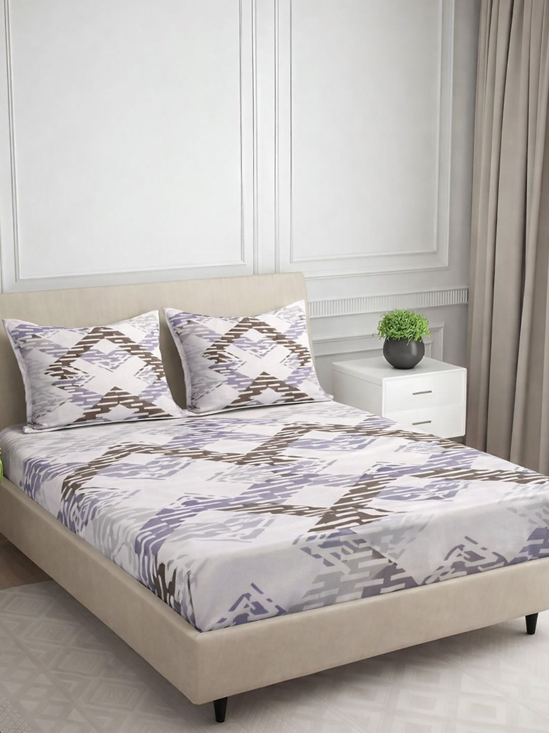 Signature Brown & Beige Geometric 210 TC Bedsheet with 2 Pillow Covers