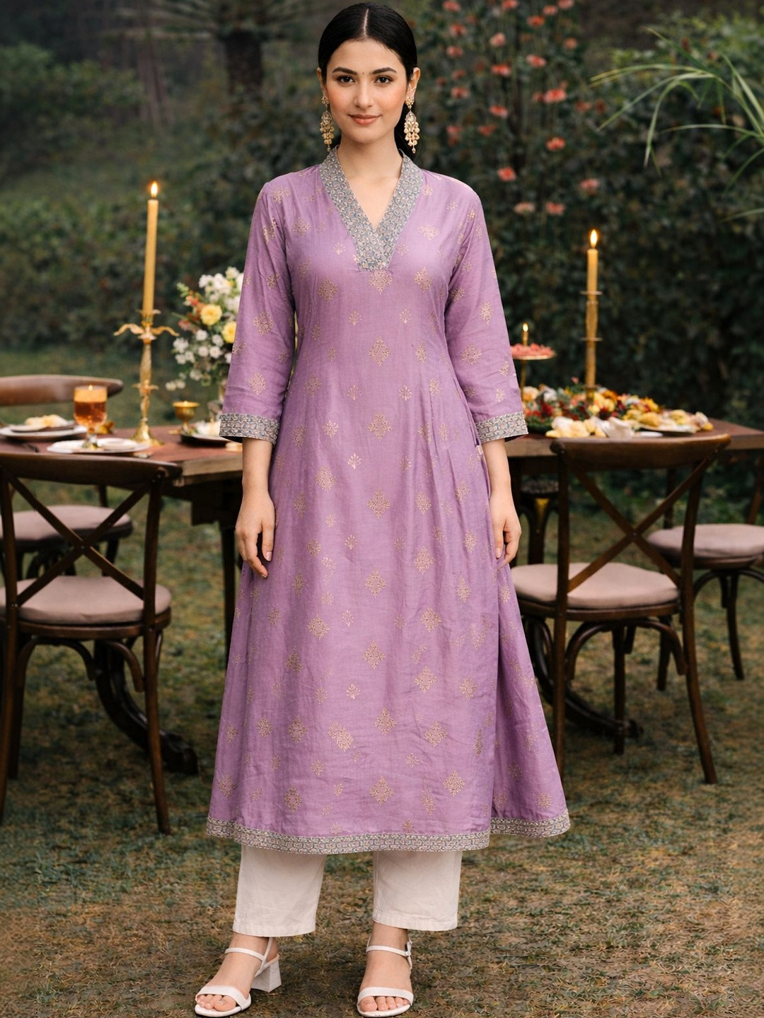 Rangita Women Embroidered Anarkali Kurta