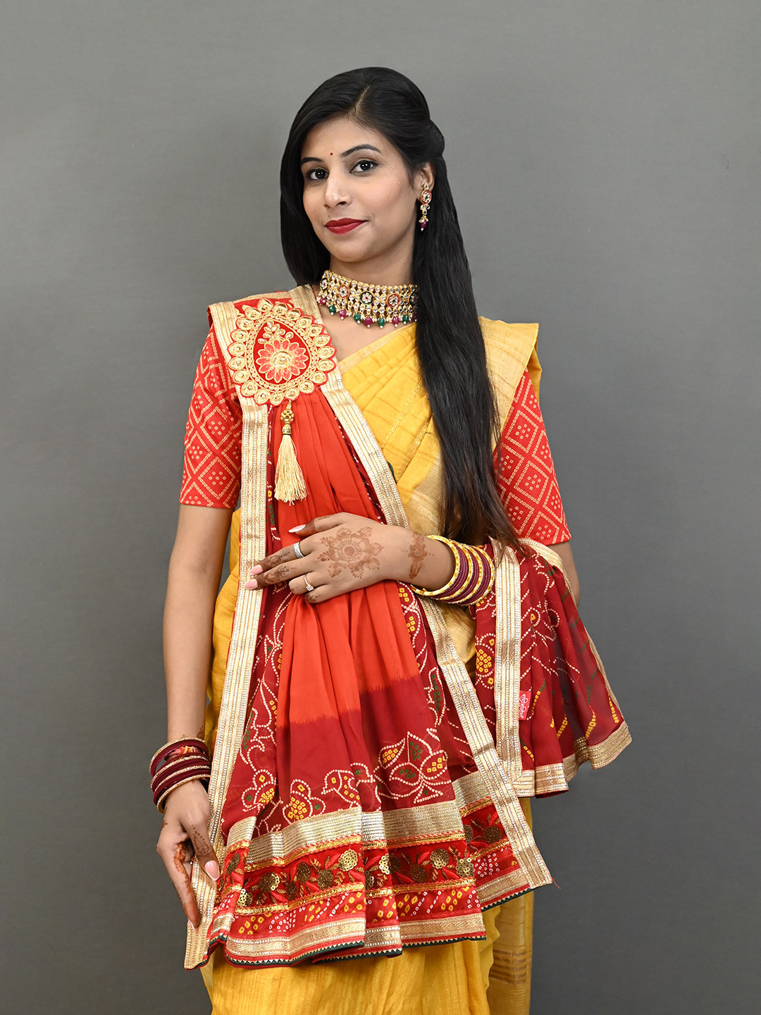 Ranisatiya creation Bandhani Printed Sequinned Dupatta