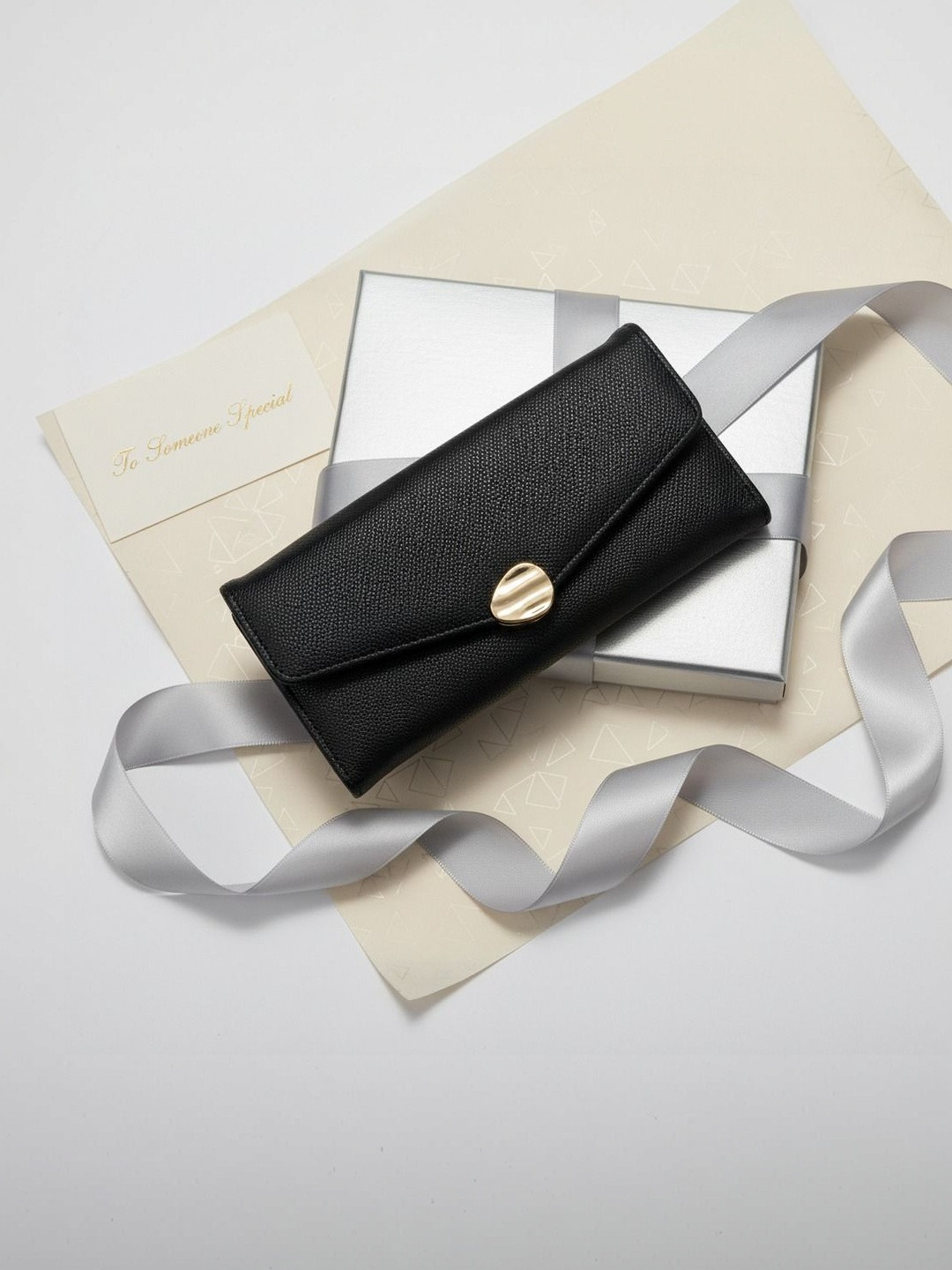 GLOSSY Women PU Two Fold Wallet