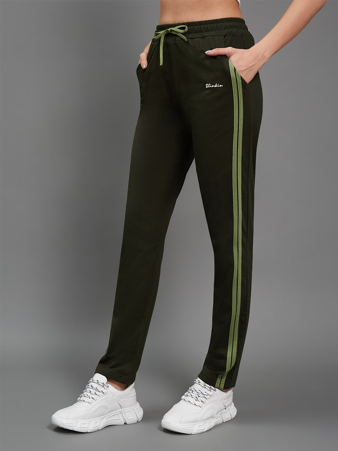 Blinkin Women Cotton Relaxed-Fit Mid-Rise Track Pants