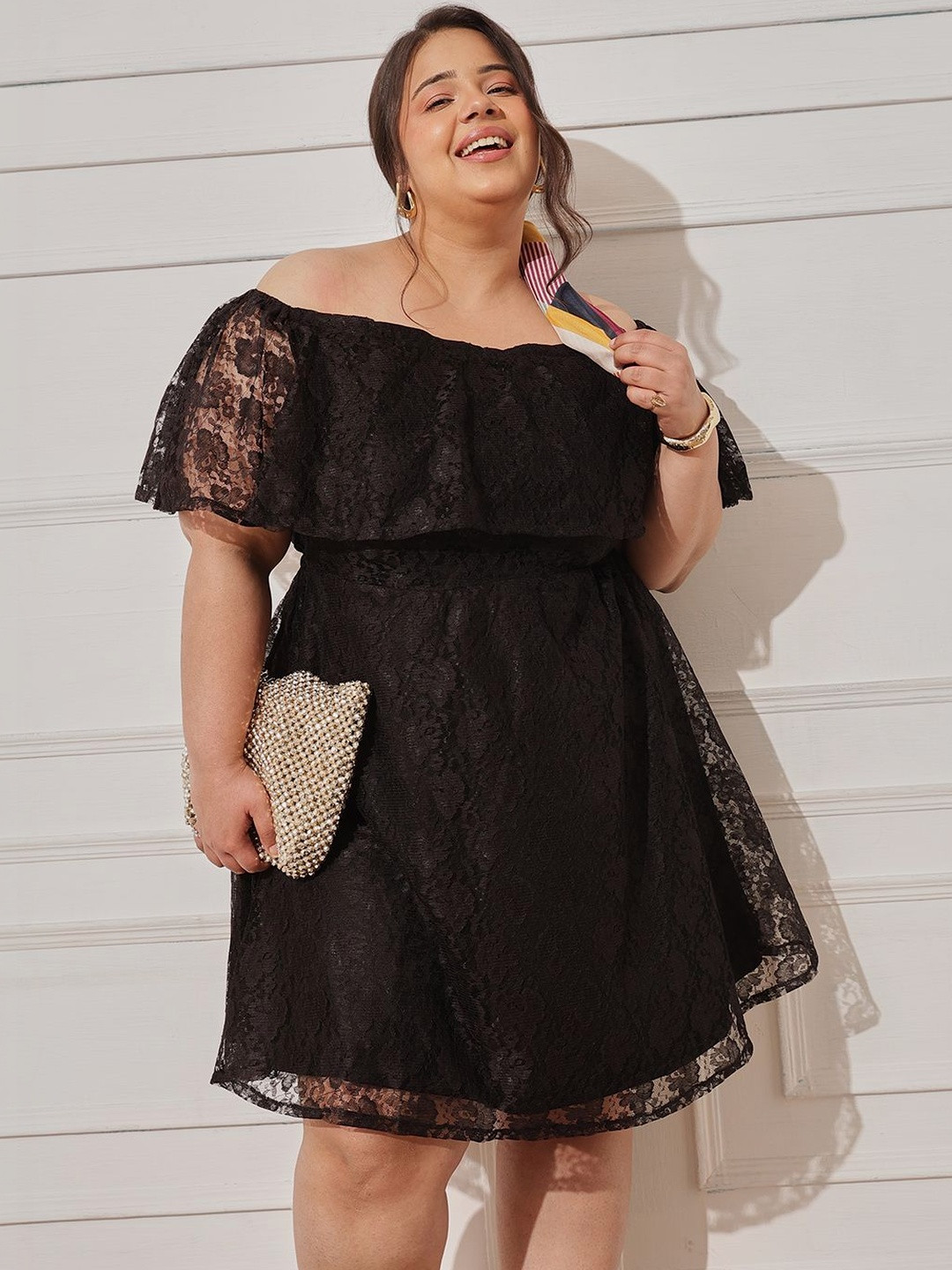 CURVY STREET Lace Dress