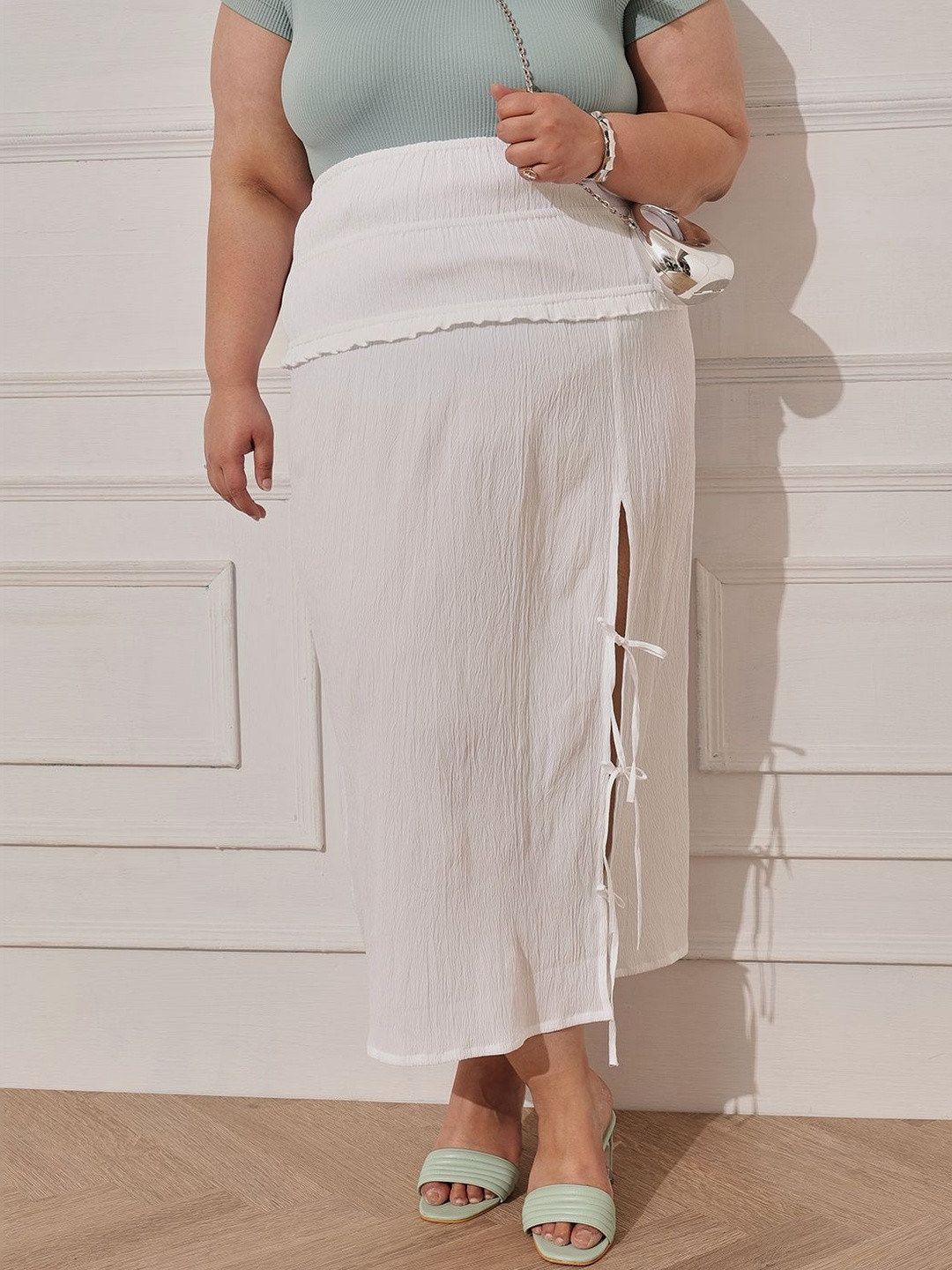 CURVY STREET Women Crepe Skirts