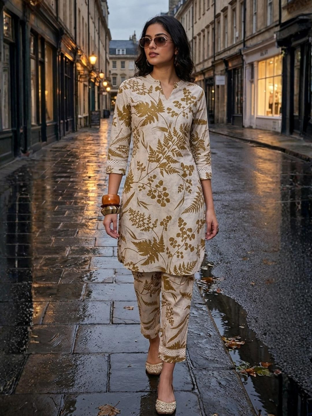 Saanjh Printed Pure cotton V-Neck Kurta & Trousers Co-Ords