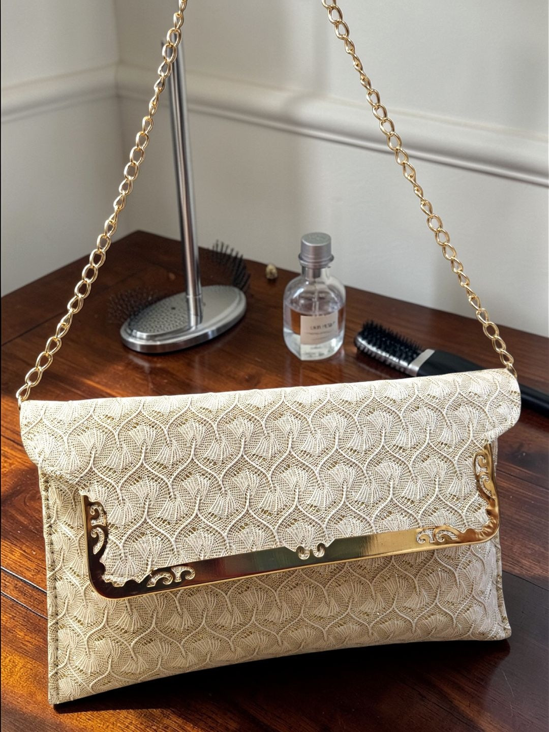 Neelkanth Bags Embroidered Envelope Clutch