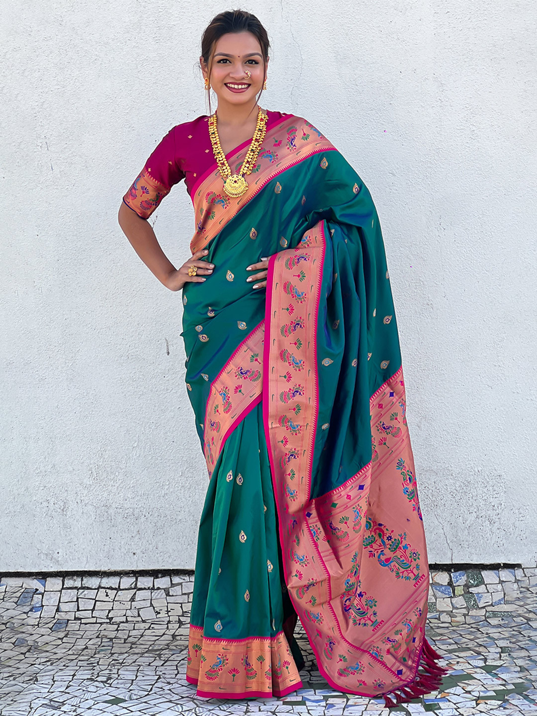 ELITE WEAVES Ethnic Motifs Woven Design Zari Paithani Silk Saree with Blouse Piece