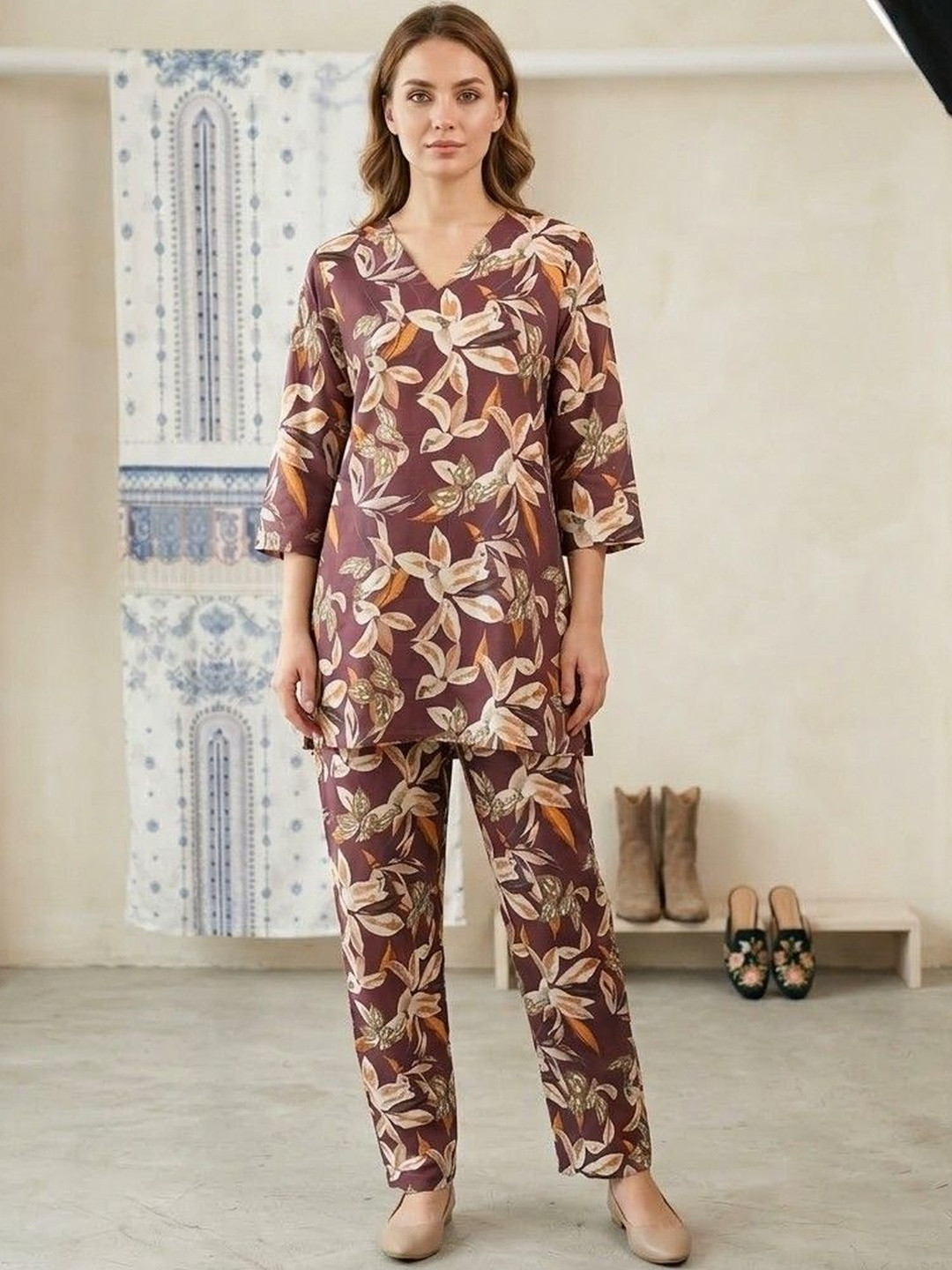 SOURAGYA Romantic Florals Printed Tunic with Trousers