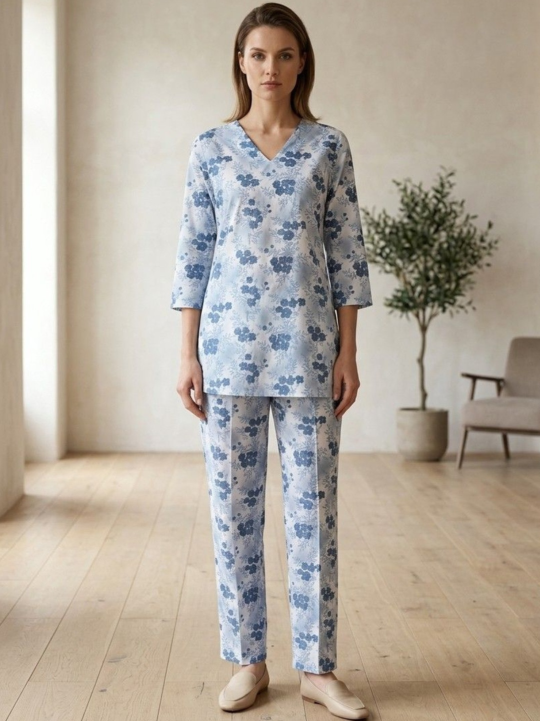 SOURAGYA Romantic Florals Printed Tunic with Trousers