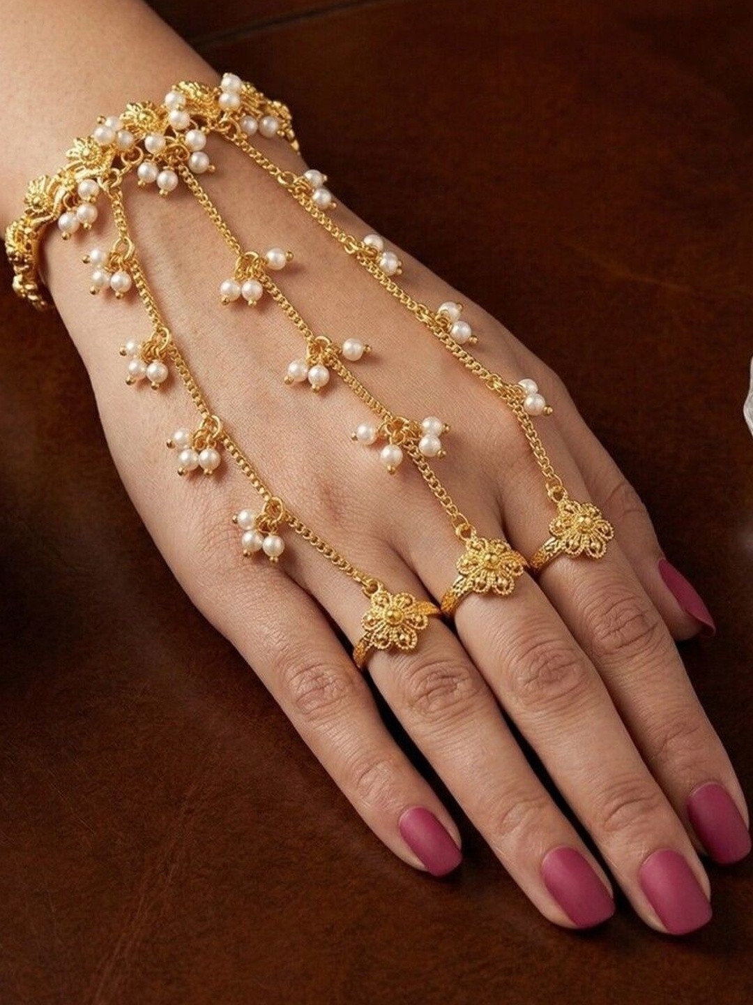 Nui Women Pearls Gold-Plated Ring Bracelet