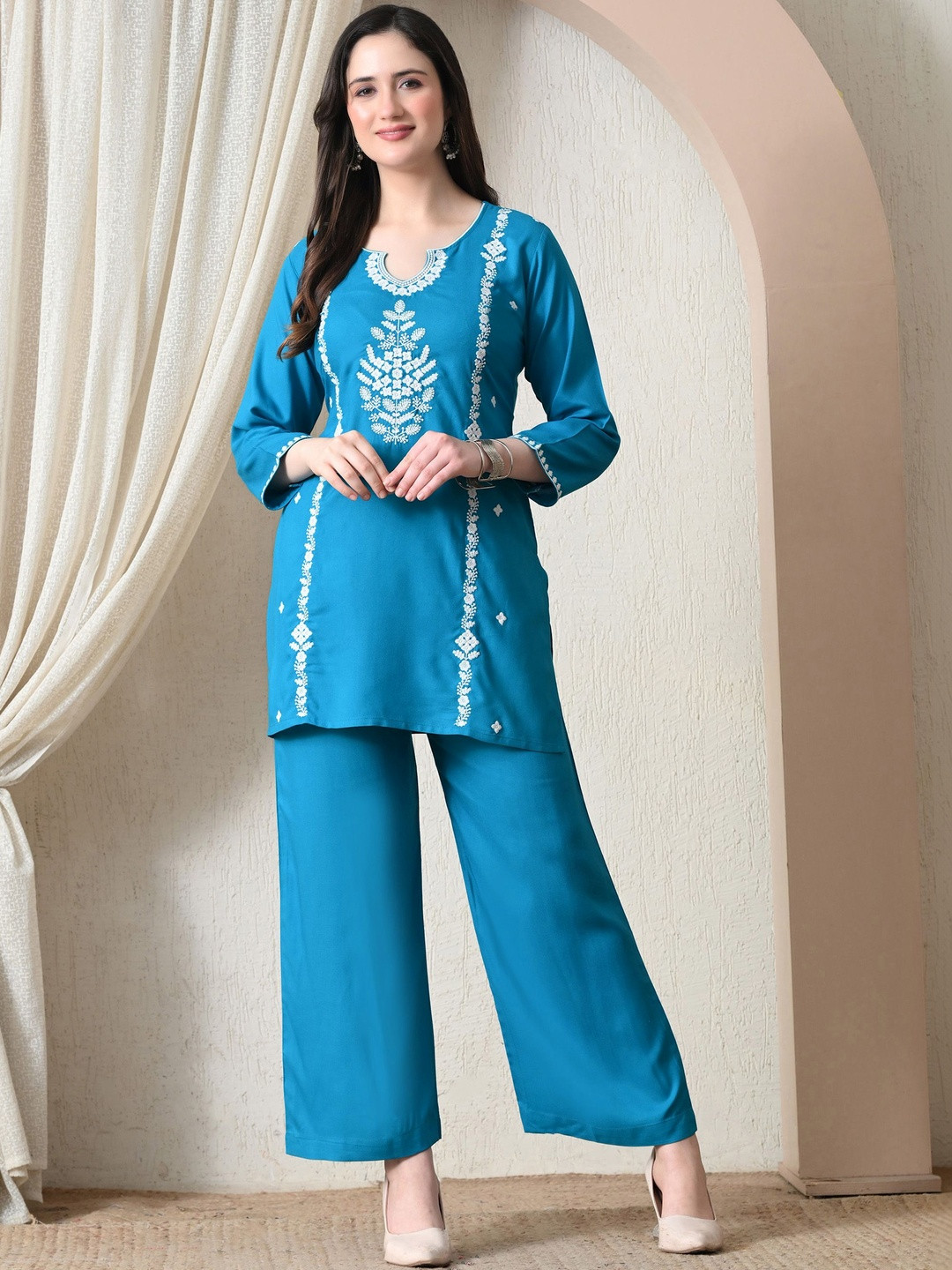 ROSHNI Women Floral Embroidered Scoop Neck Viscose Rayon Tunic With Trouser