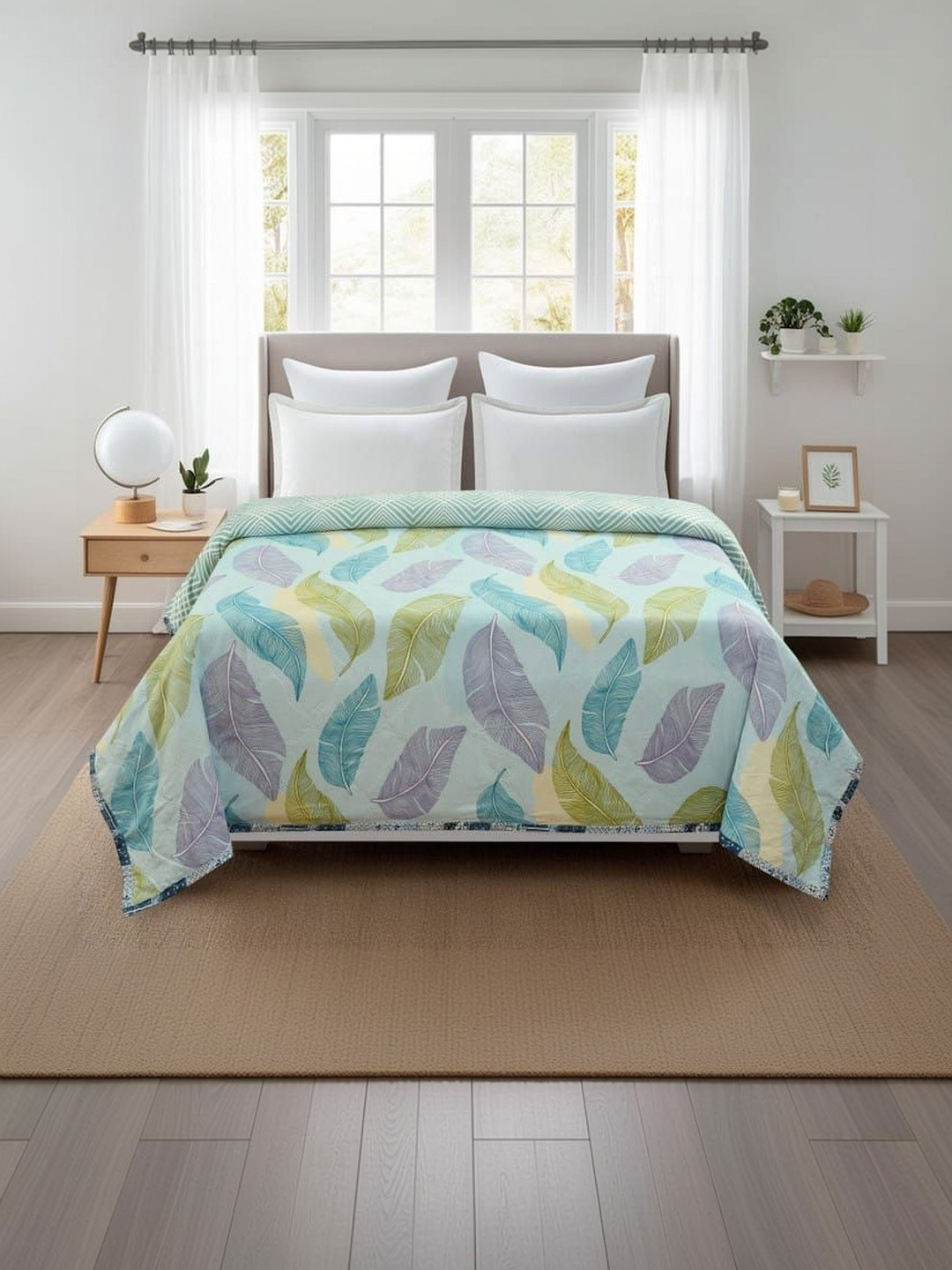 Doristyle Sea Green Floral Microfiber 300 GSM Comforter