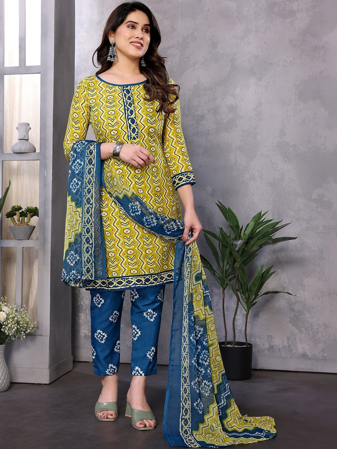 STYLETONE Printed Pure Cotton Unstitched Dress Material