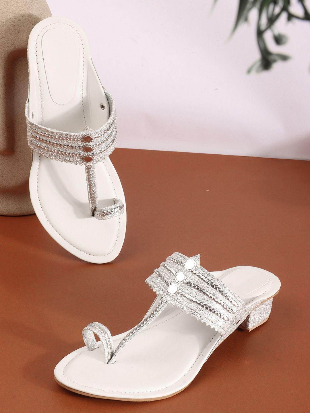 Try Me Block Sandals