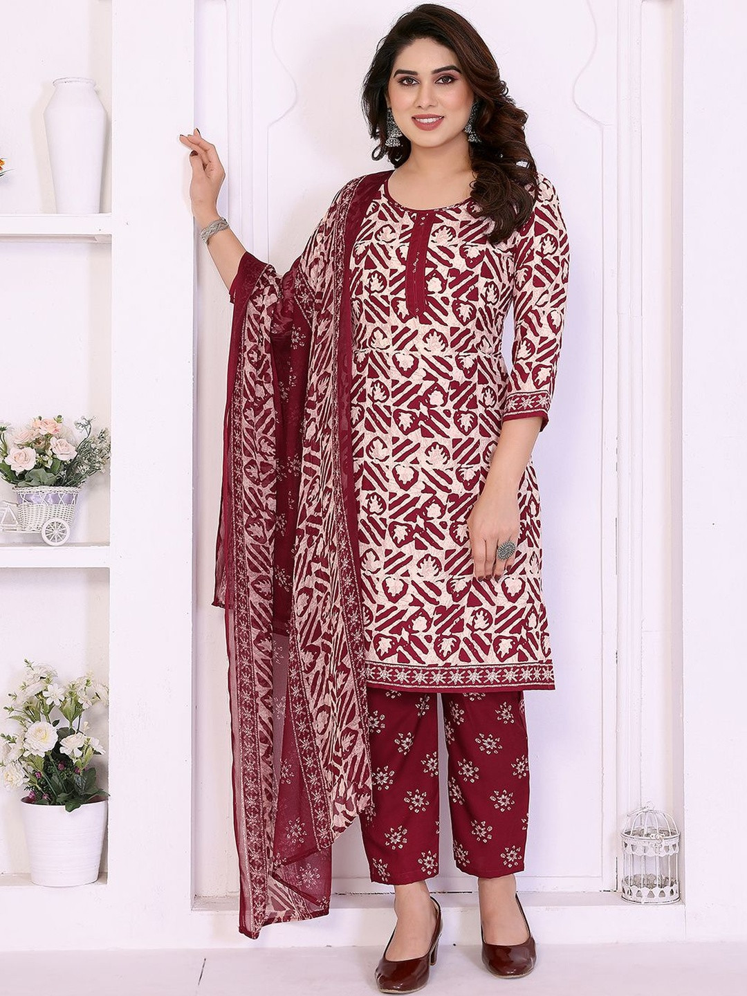 ANAND SAREES Geometric Printed Pure Cotton Unstitched Dress Material