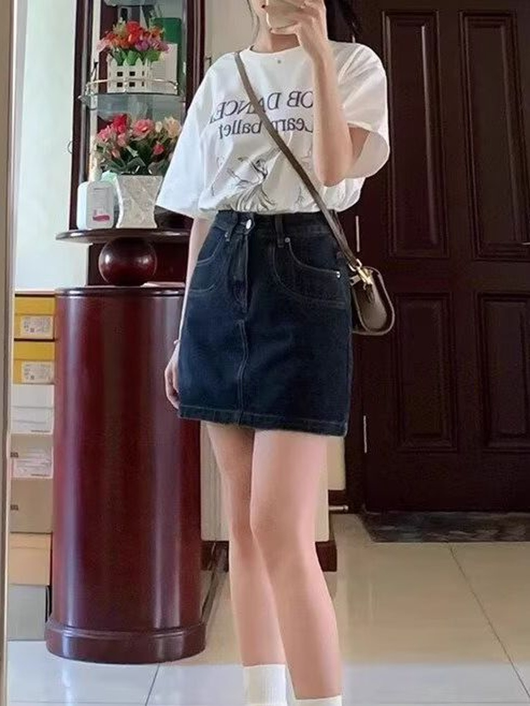 Suo Women Frayed Denim Mini Skorts Skirt