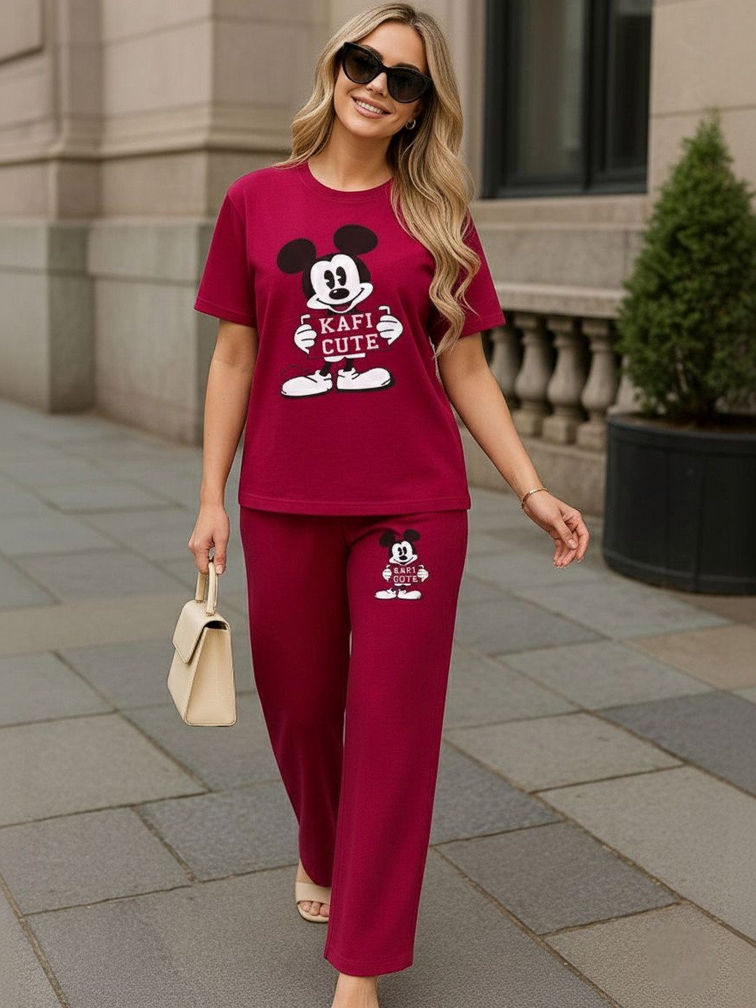TIARA WORLD Women Printed Night suit