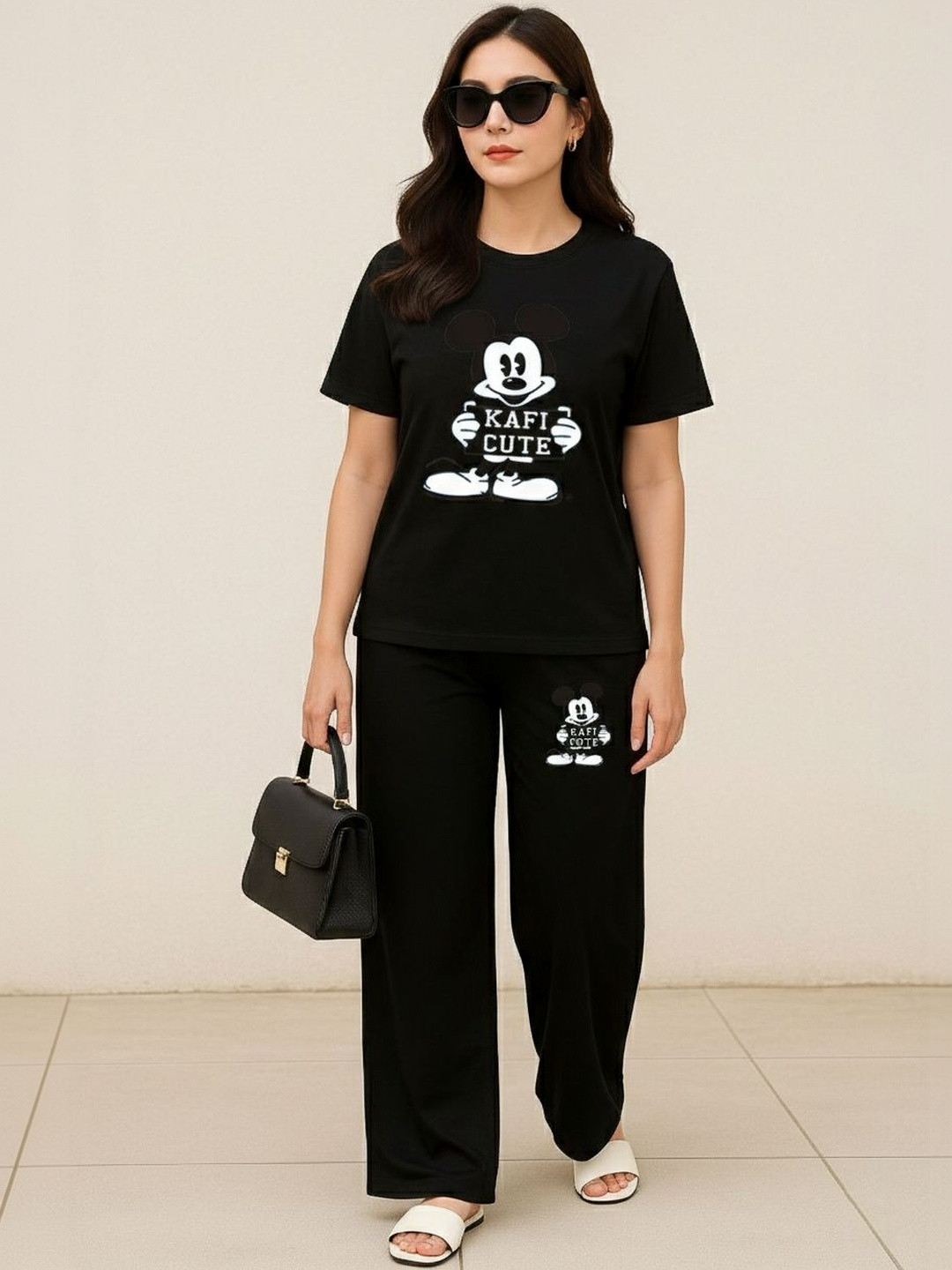 TIARA WORLD Women Printed Night suit
