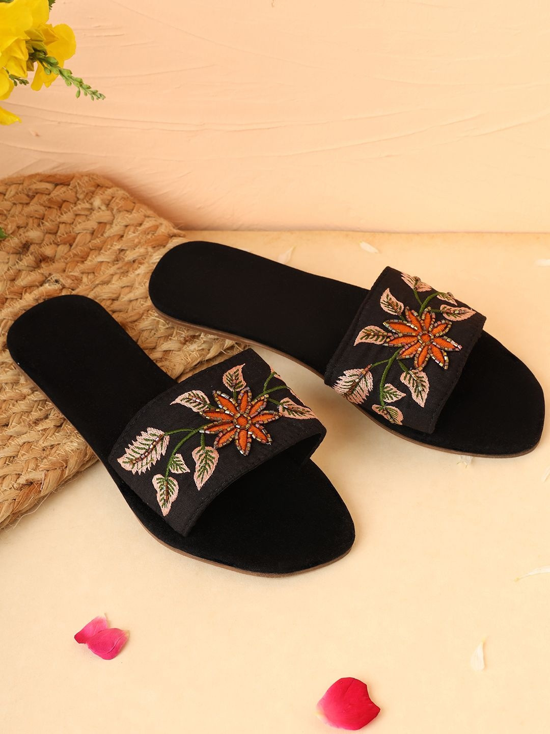 KALINI Women Embellished Mojaris Flats