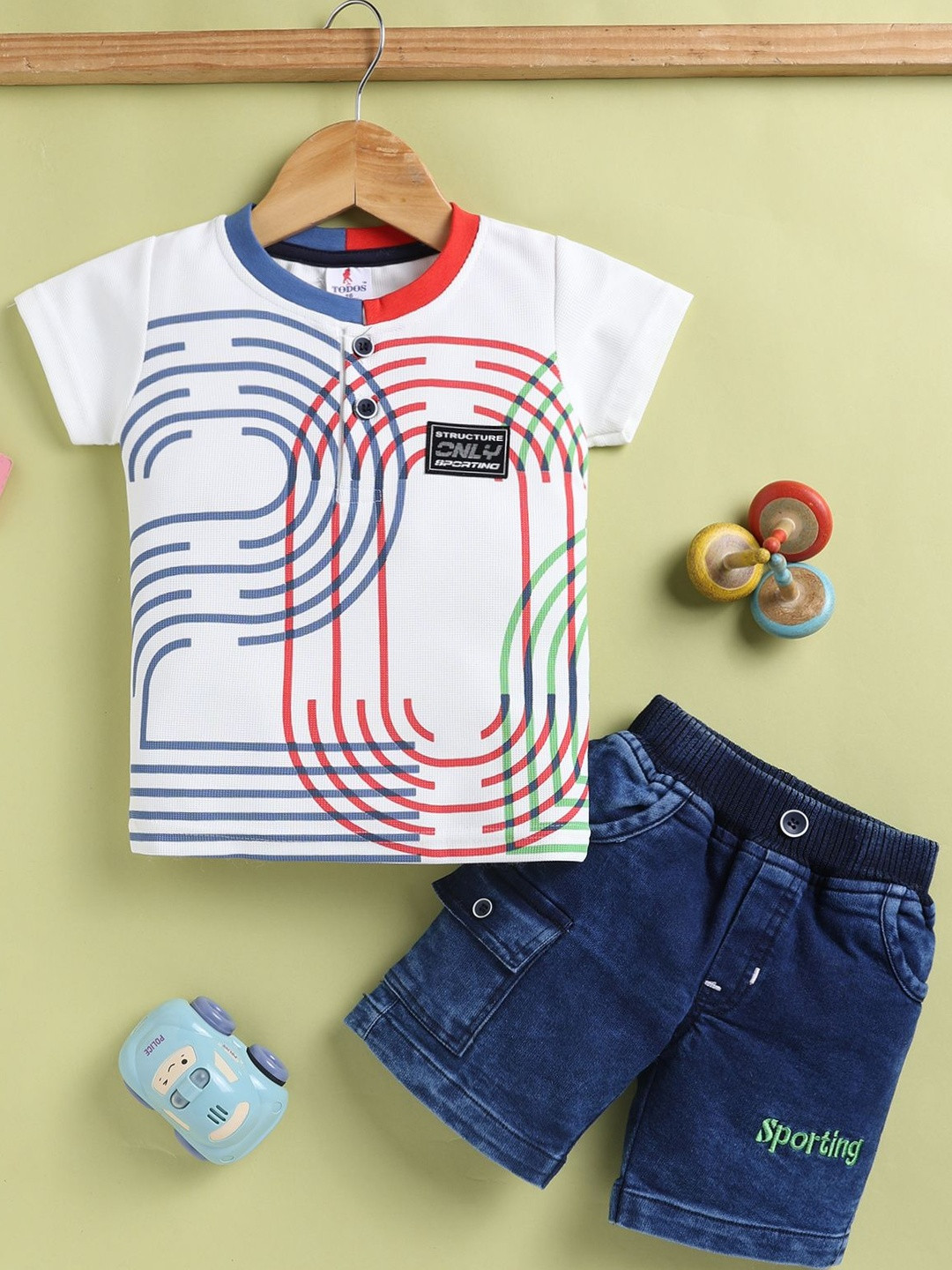 TODOS Boys T-shirt with Shorts