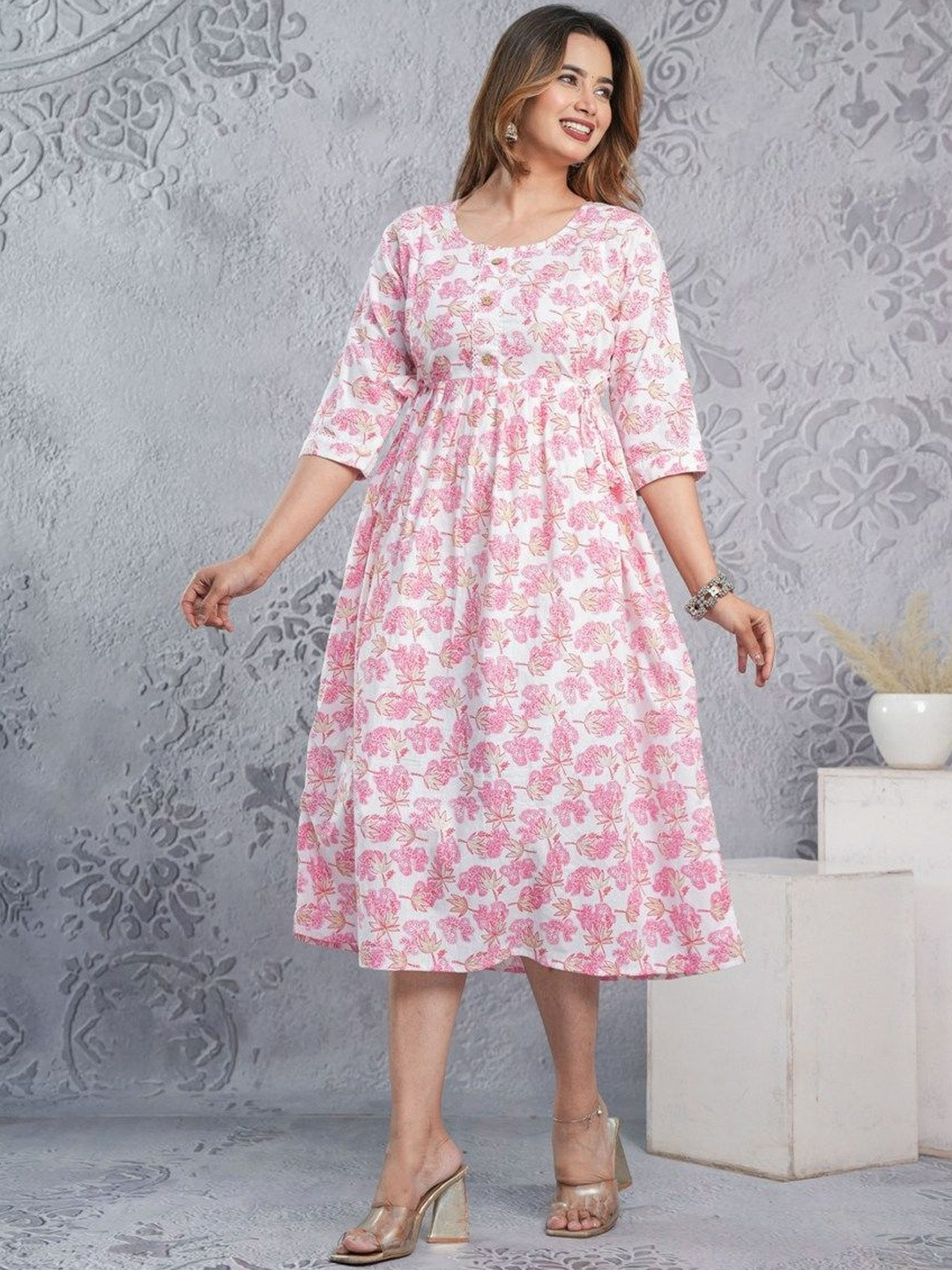 Visaru Floral Printed Anarkali Kurta