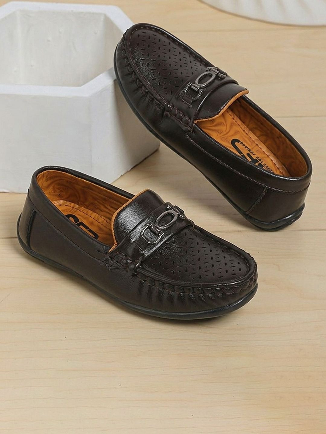 SHOESFORJUNIORS Boys Loafers