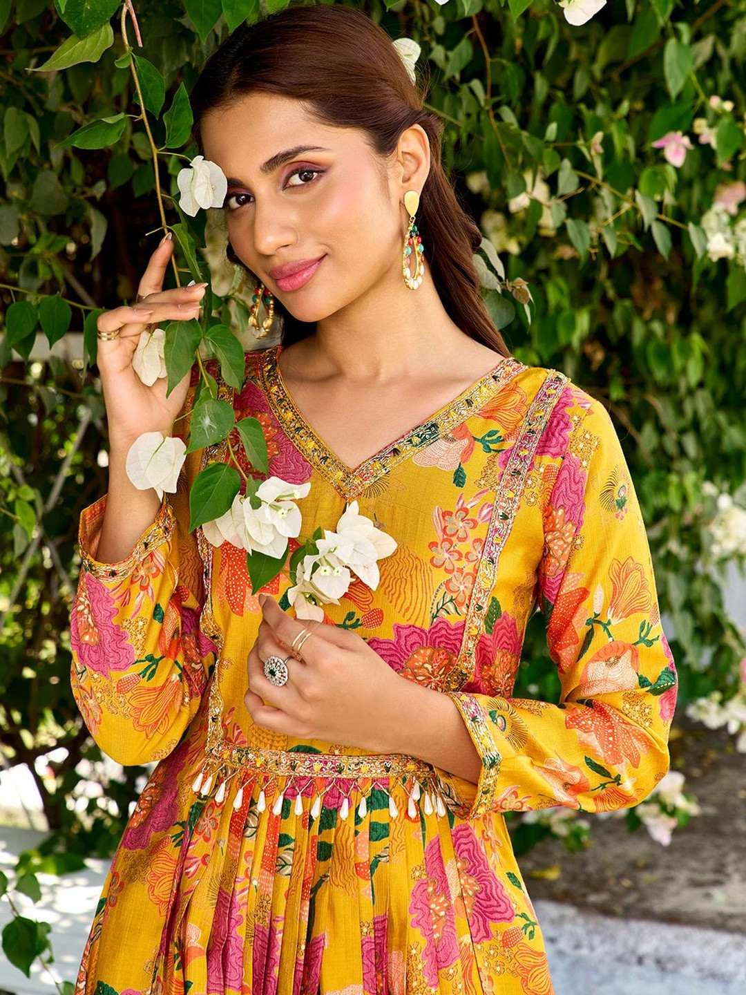 MADHURAM Printed V-Neck Ethnic Dresses