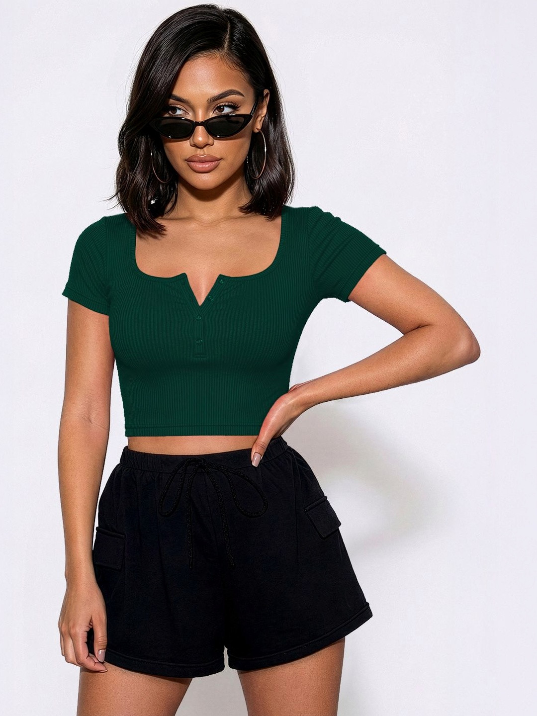 Maheshvi Scoop Neck Short Sleeves Ribbed Crop Top
