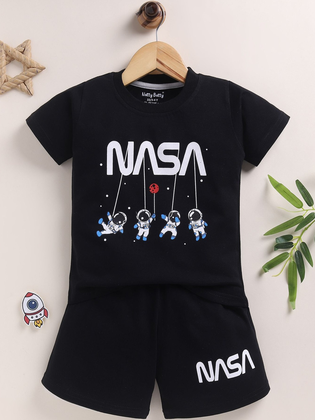 NUTTY BUTTY Boys T-shirt with Shorts