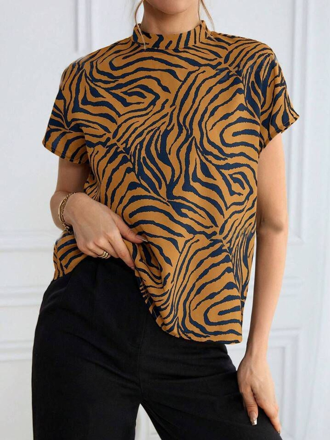 KASHIANXSTYLE Animal Printed Cotton Top
