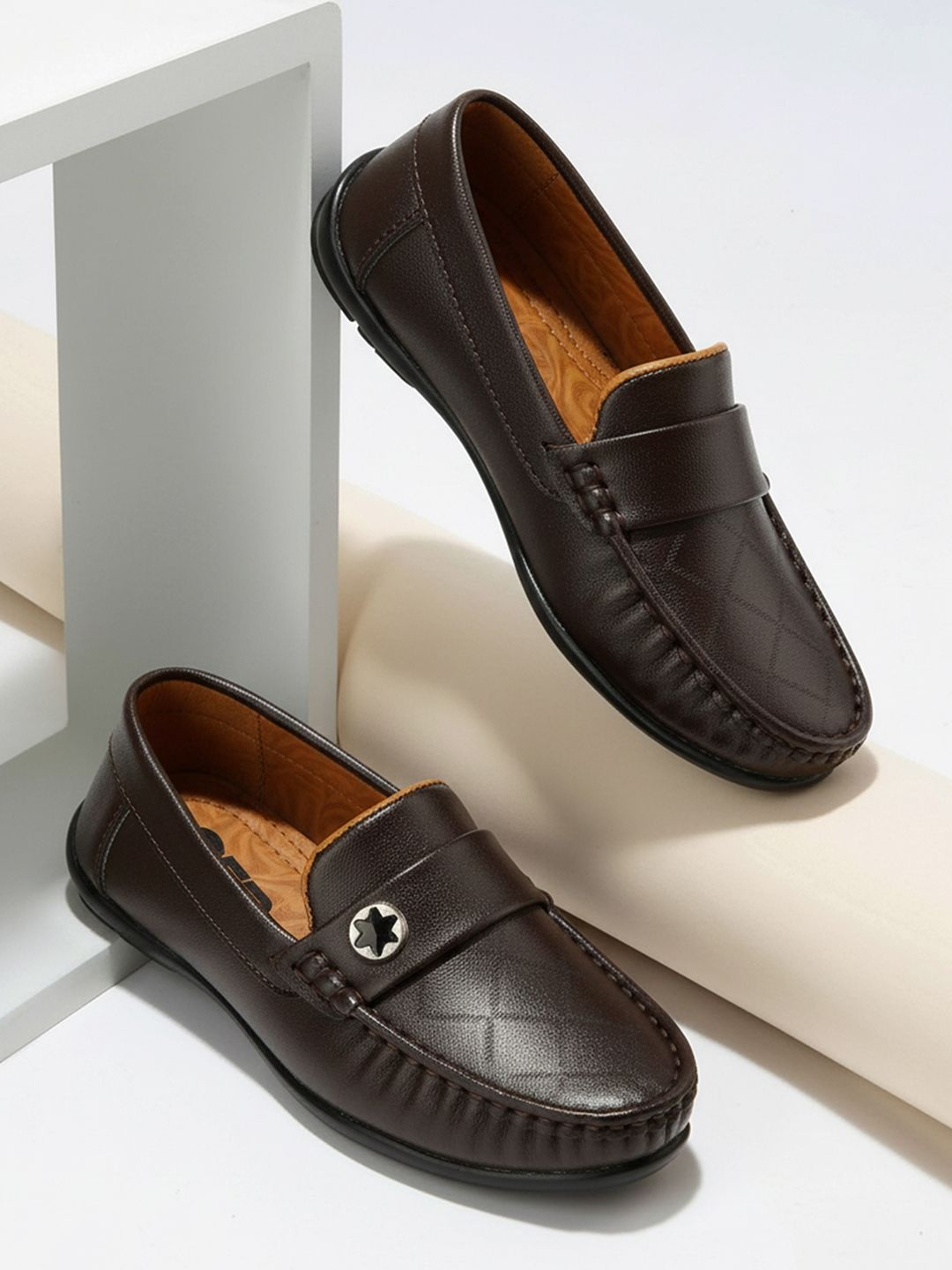 SHOESFORJUNIORS Boys Loafers