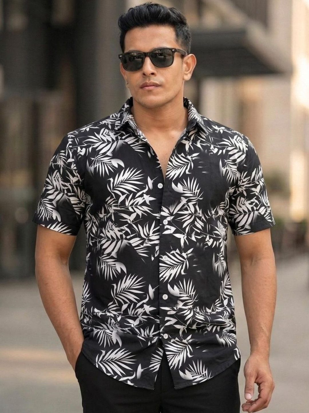 SOLIXON Men Black Half Sleeve Cotton Floral Printed Beach Shirt