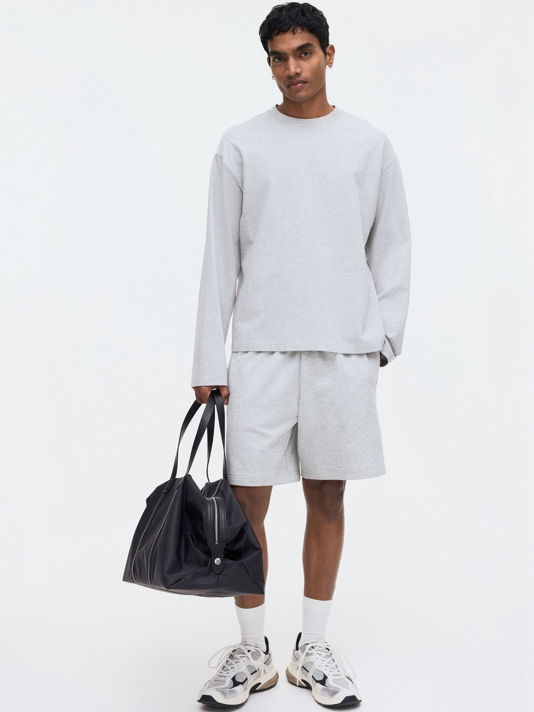 H&M Regular Fit Sweatshorts for Men - Image 1