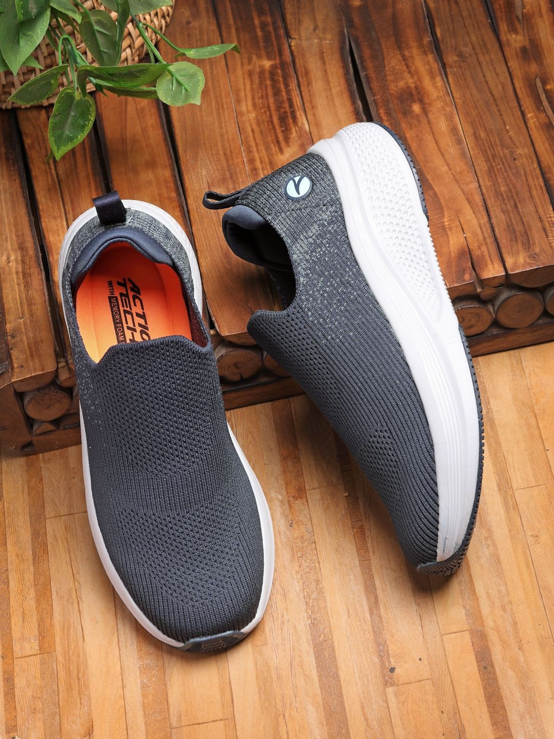 Action Men Mesh Walking Non-Marking Shoes