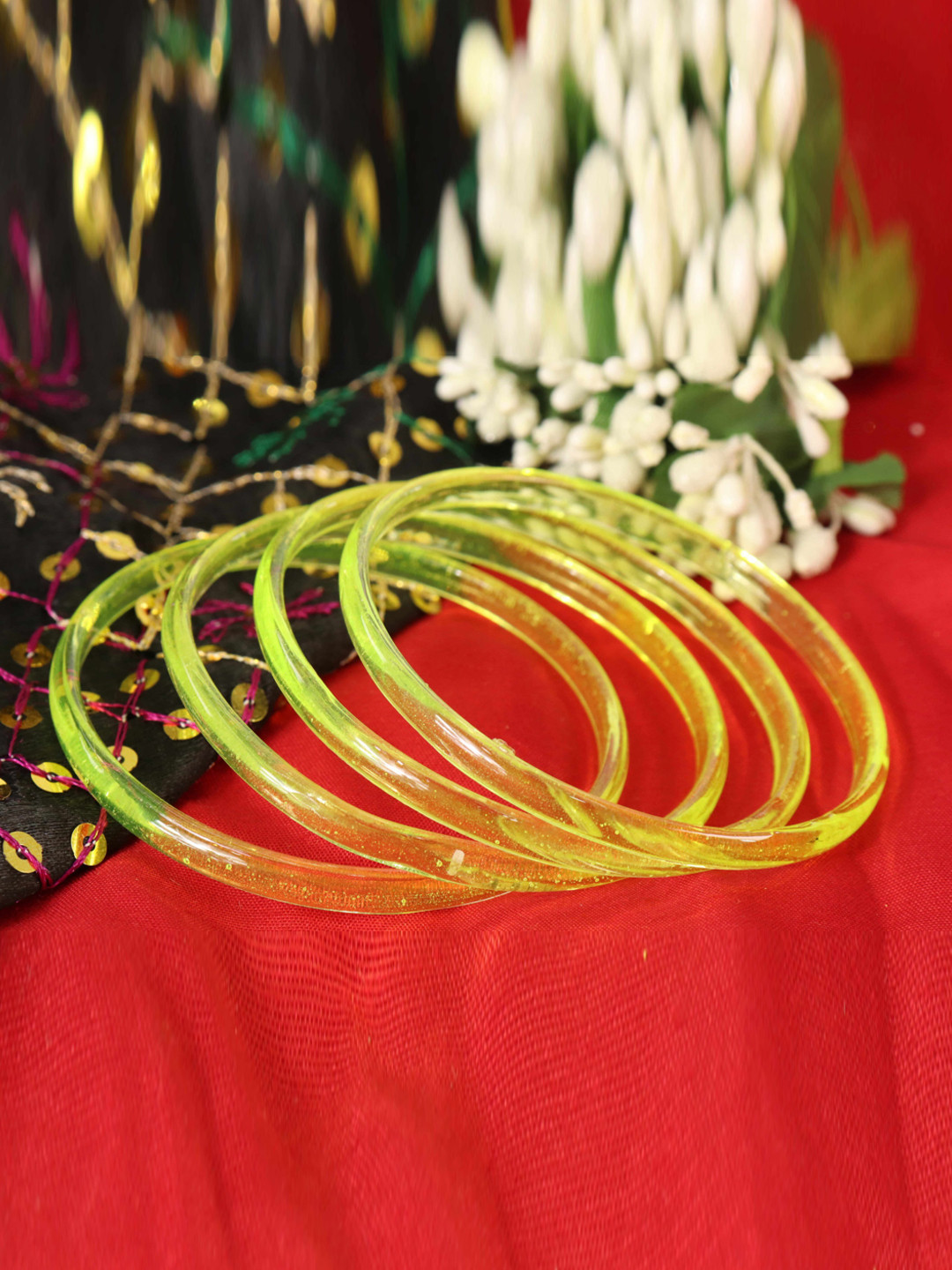 STYOLLO Set Of 4 Glass Kashmiri Bangles