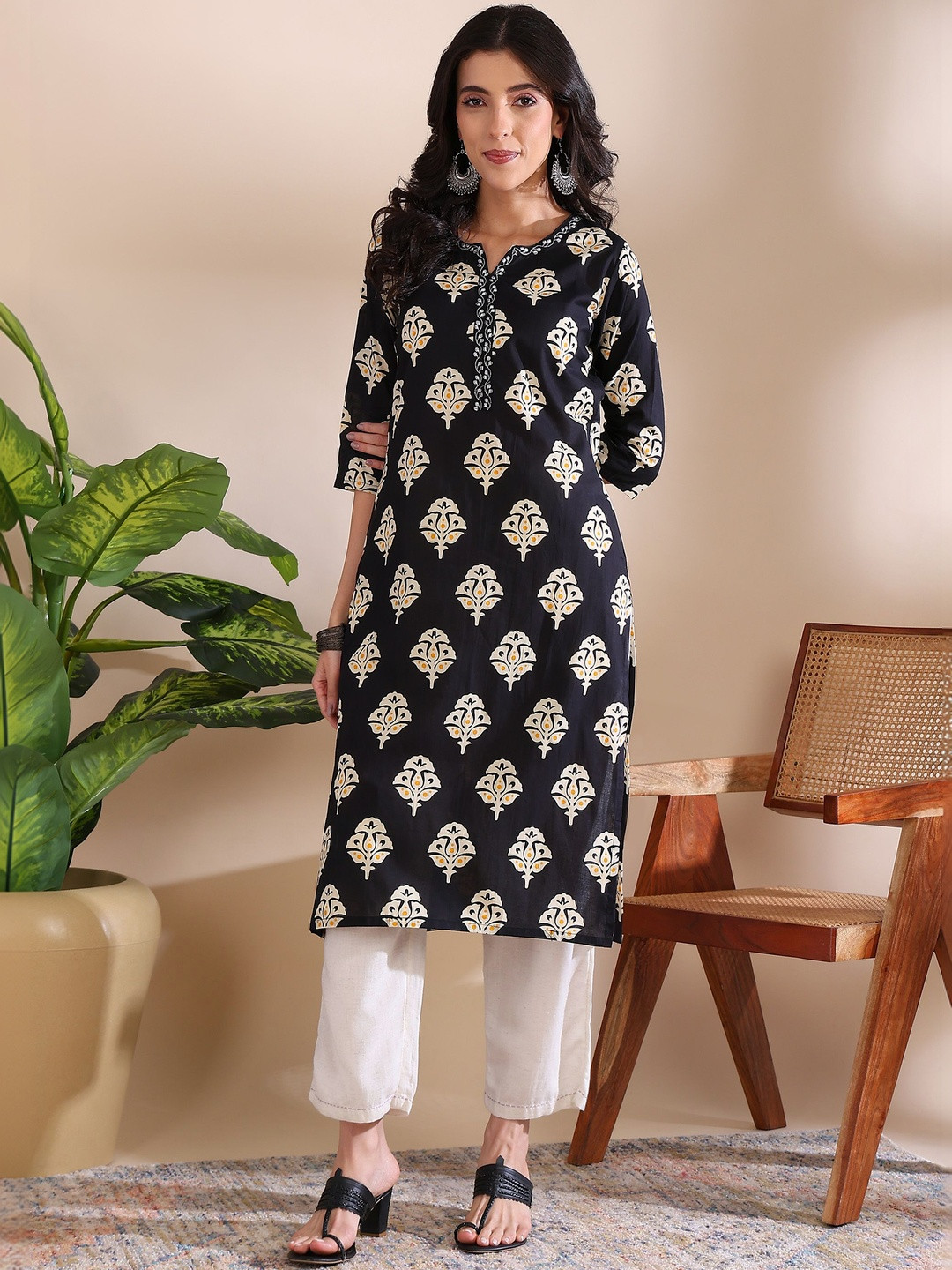 lavandis Women Ethnic Motifs Printed Mirror Work Kurta