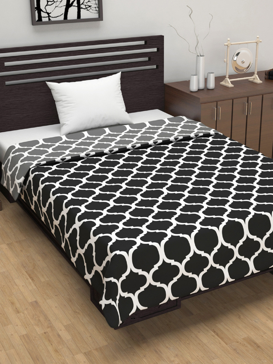 Divine Casa Black Bean Geometric Microfiber AC Room 120 GSM Single Bed Dohar Blanket