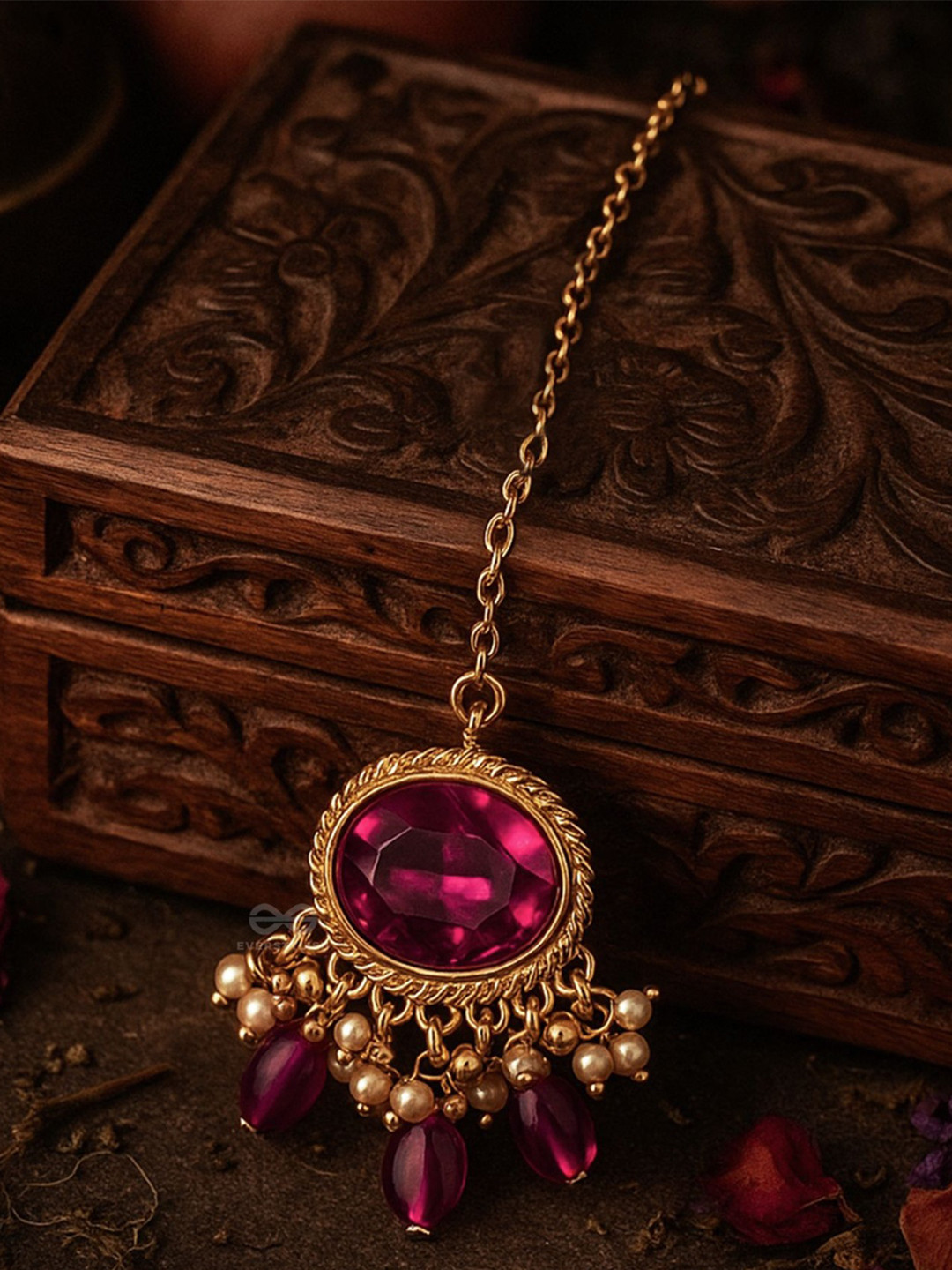 EVERSTYLISH Gold-Plated Artificial Stones and Beads Studded Maang Tikka Head Jewellery