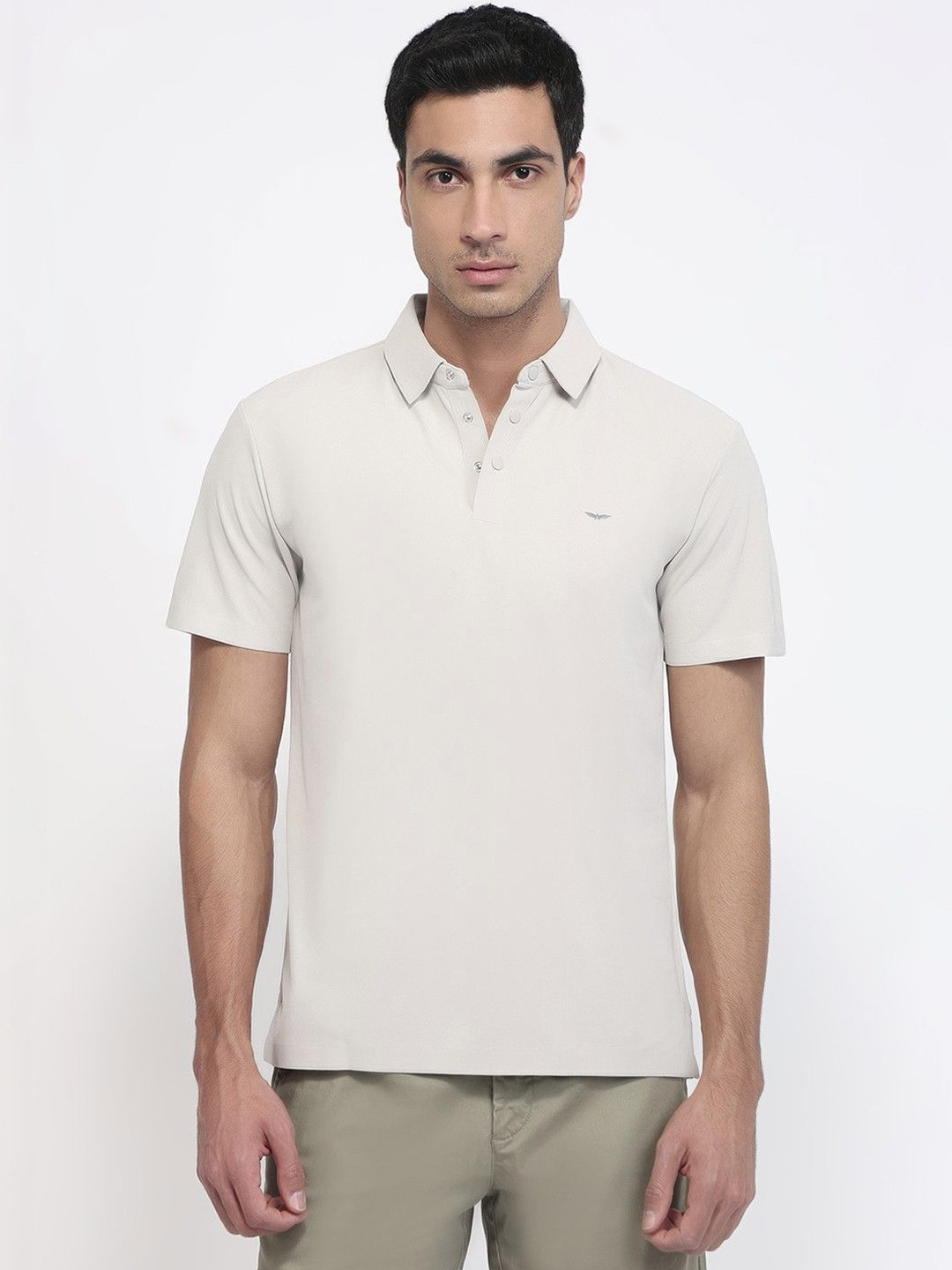 Park Avenue Men Slim Fit Solid Pattern Pure Polyester Polo Neck Half Sleeve Casual Tshirts